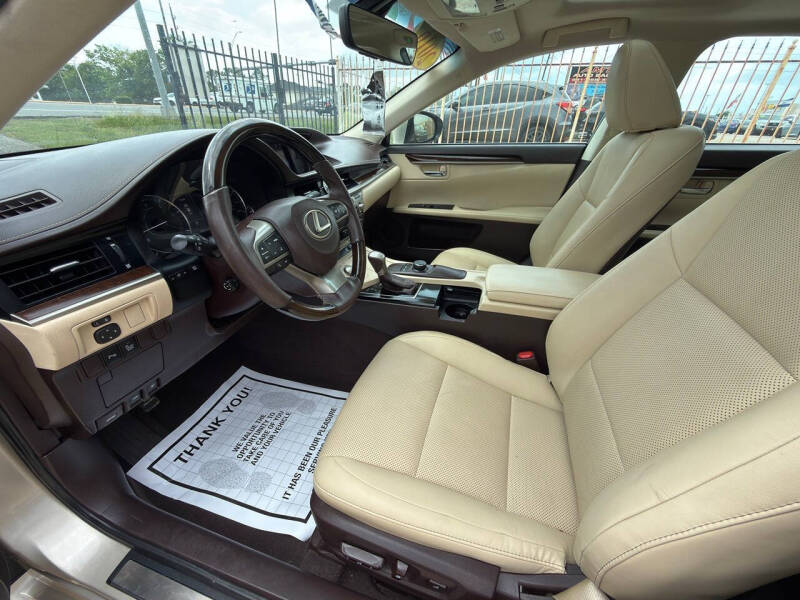 2016 Lexus ES 350
