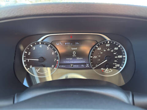 2024 Nissan Frontier SV