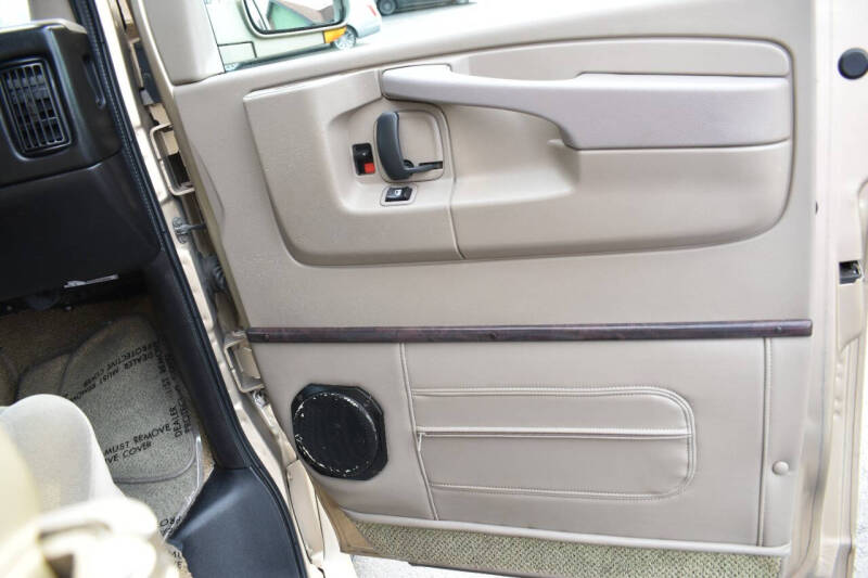 2011 Chevrolet Express 2500