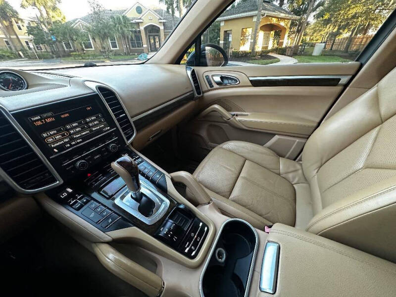 2013 Porsche Cayenne