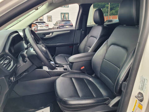 2023 Ford Escape Hybrid Platinum