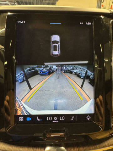 2022 Volvo XC60 B5 Inscription