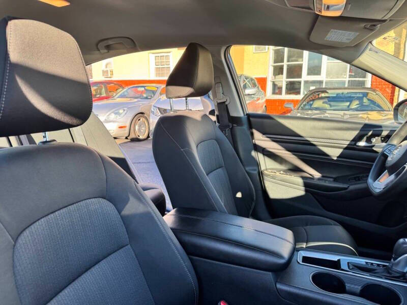 2022 Nissan Altima 2.5 S