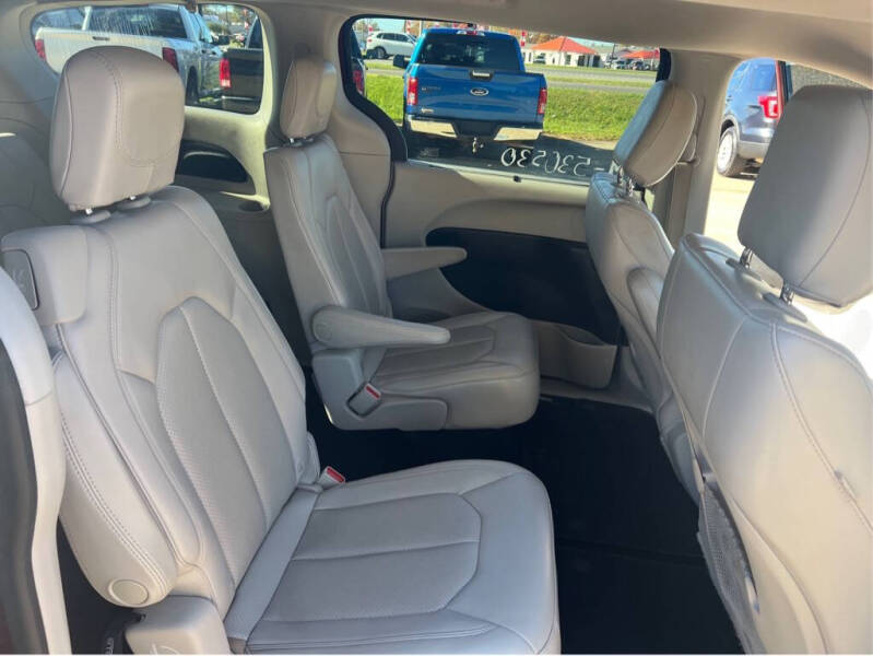 2021 Chrysler Voyager LXi