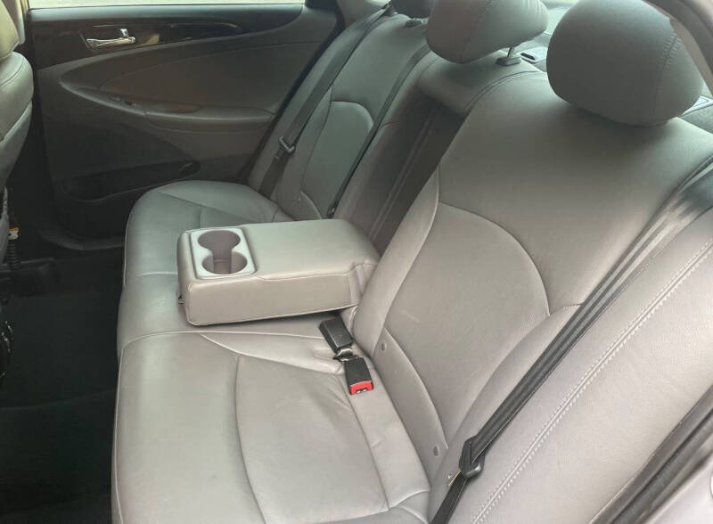 2011 Hyundai Sonata SE