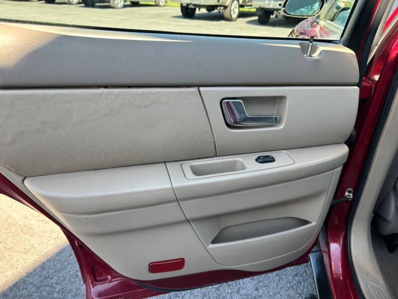 2003 Ford Taurus SES