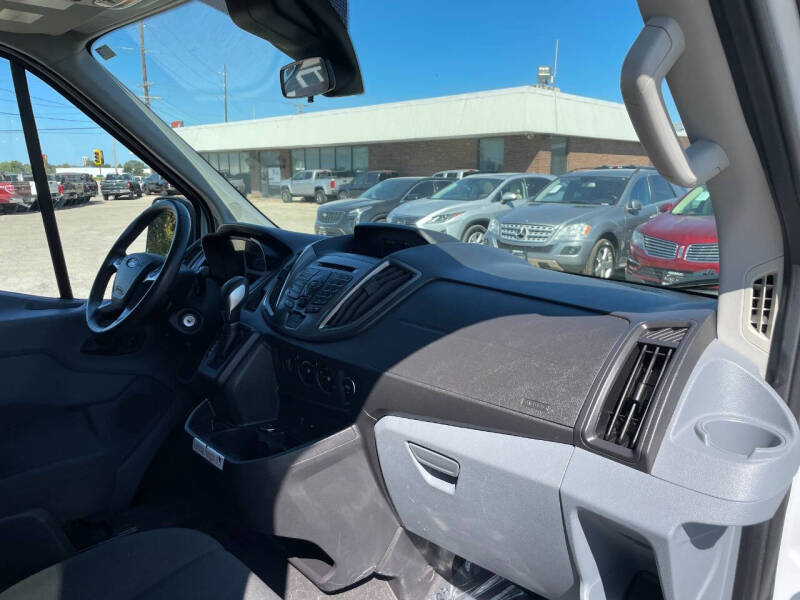 2015 Ford Transit 150 XL