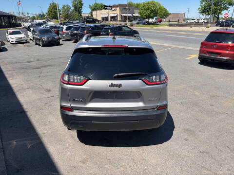 2019 Jeep Cherokee Latitude Plus