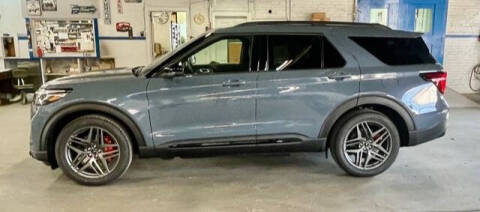 2025 Ford Explorer ST