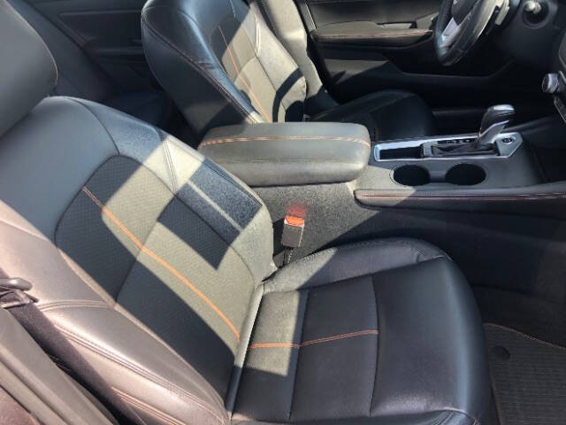 2021 Nissan Altima 2.5 SR