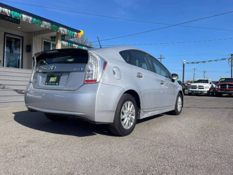2012 Toyota Prius Plug-in Hybrid