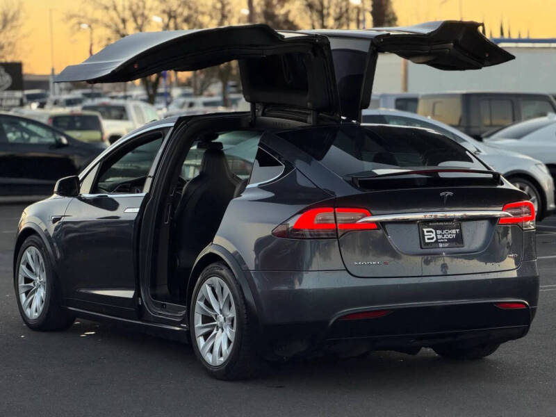 2017 Tesla Model X