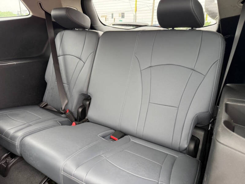 2021 Buick Enclave Essence