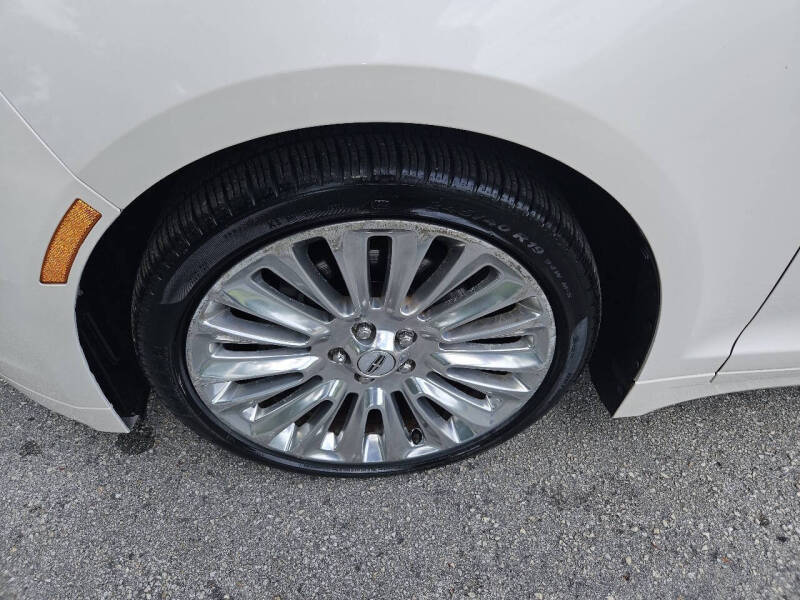 2014 Lincoln MKZ