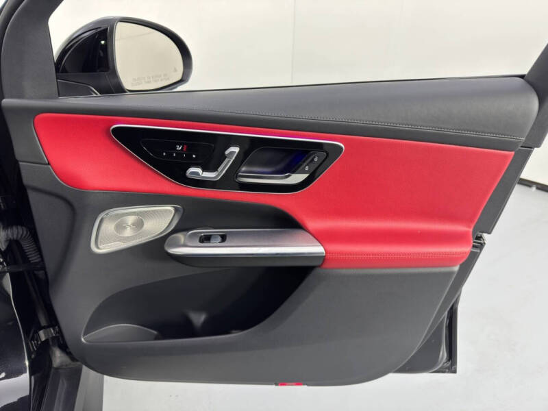 2023 Mercedes-Benz GLC GLC 300