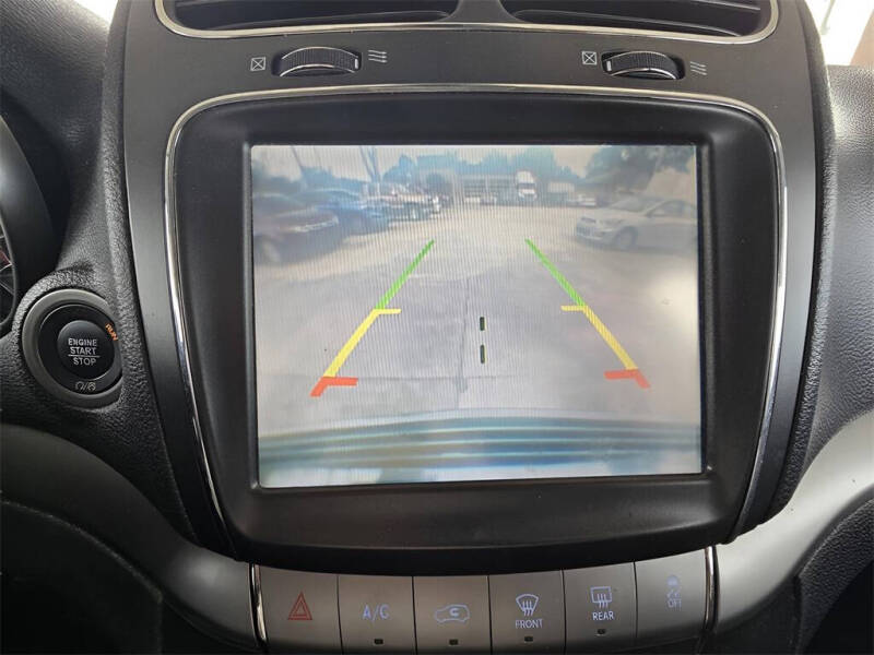 2020 Dodge Journey Crossroad