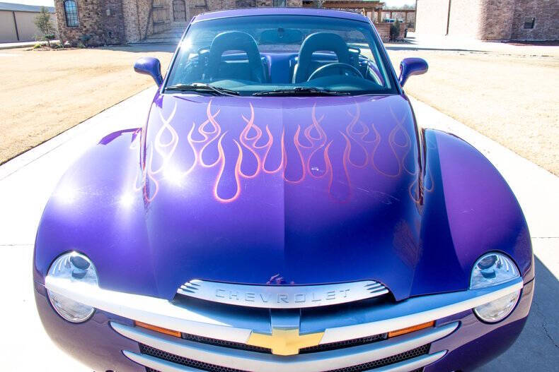 2004 Chevrolet SSR LS