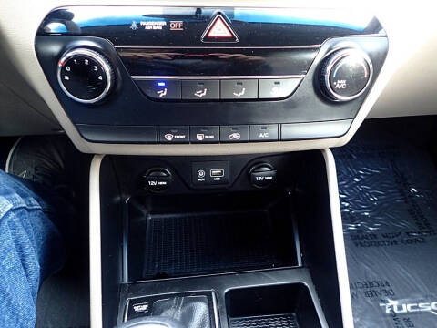 2017 Hyundai Tucson SE