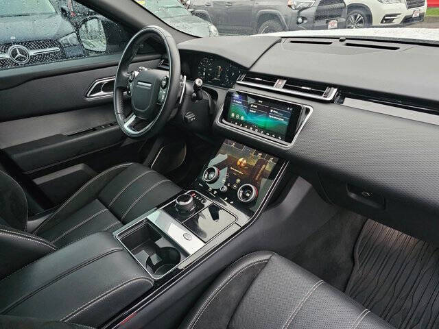 2019 Land Rover Range Rover Velar P250 R-Dynamic SE
