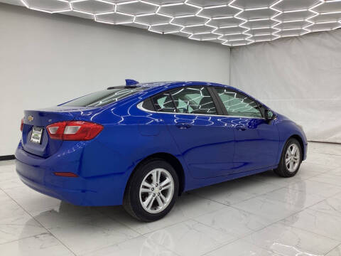2017 Chevrolet Cruze LT Auto