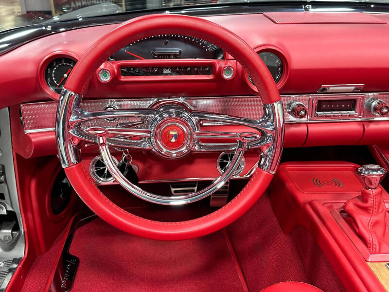 1956 Ford Thunderbird