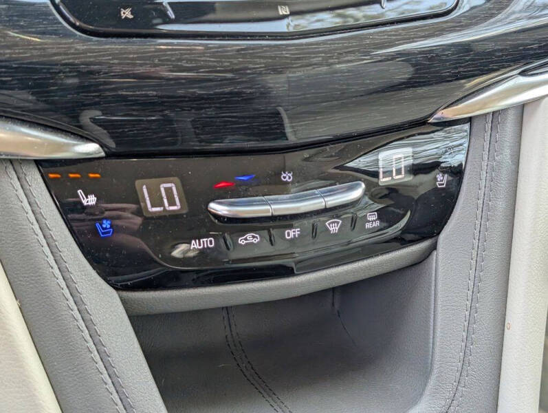 2021 Cadillac XT6 Premium Luxury