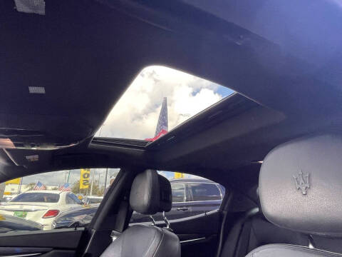 2018 Maserati Ghibli