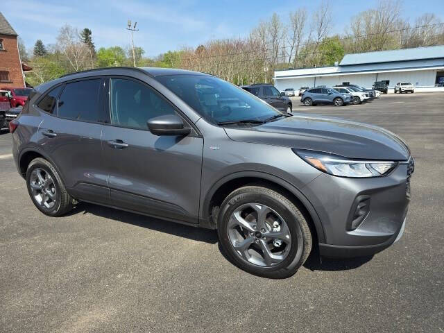 2026 Ford Escape Hybrid ST-Line Select