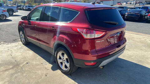 2016 Ford Escape SE
