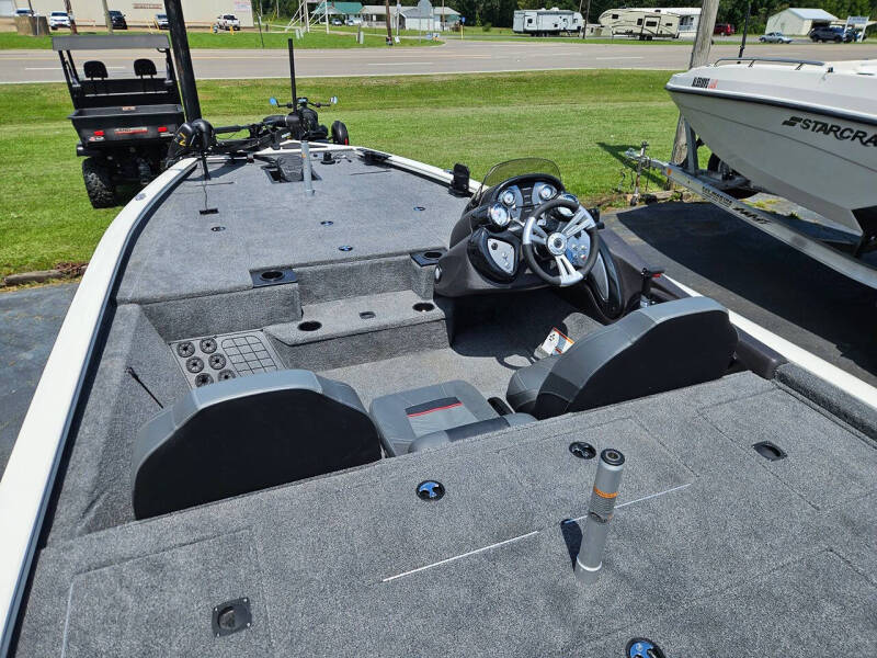 2023 Tracker PRO 195 TXW