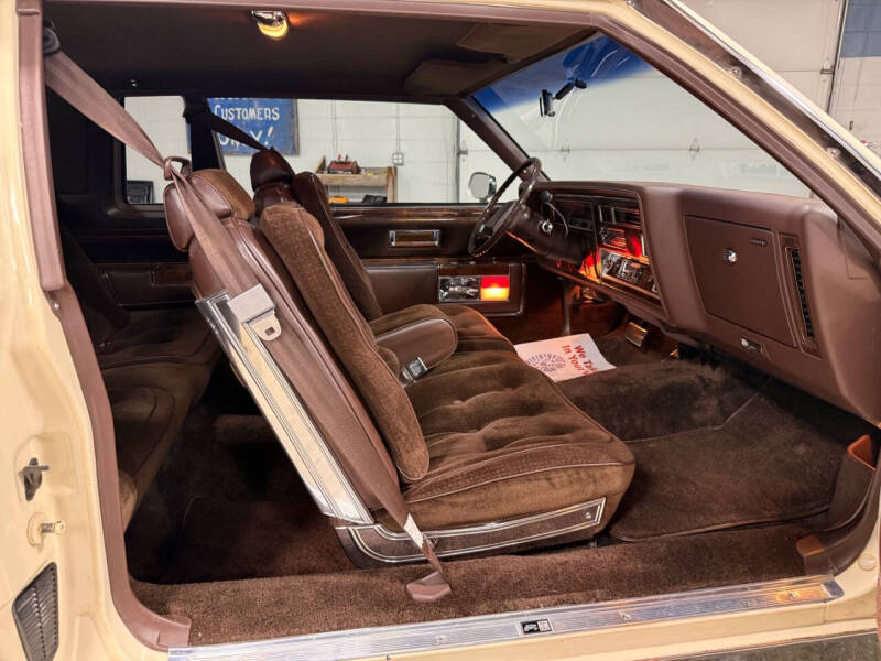 1983 Oldsmobile Ninety-Eight Regency