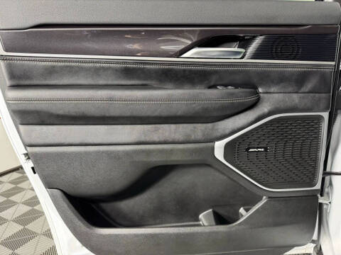 2024 Jeep Wagoneer L