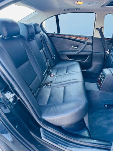 2008 BMW 5 Series 528xi