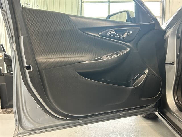 2024 Chevrolet Malibu LS