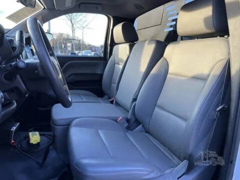 2022 Chevrolet Silverado 6500HD