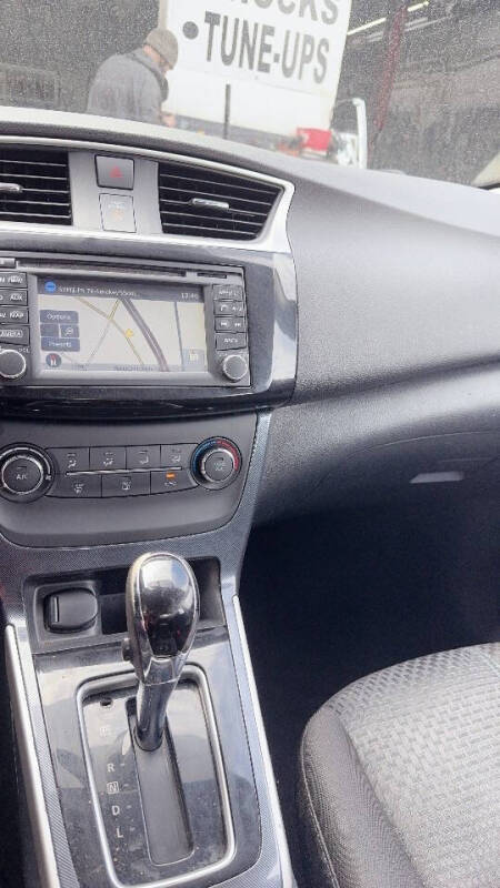 2016 Nissan Sentra SR