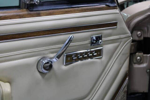 1989 Jeep Grand Wagoneer