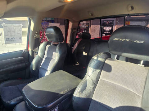 2005 Dodge Ram 1500 SRT-10