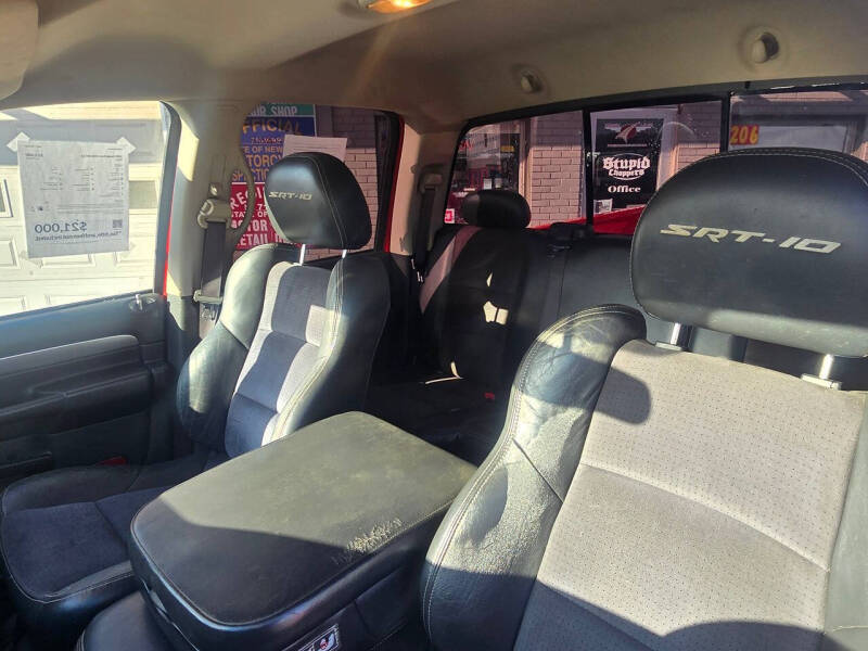 2005 Dodge Ram 1500 SRT-10