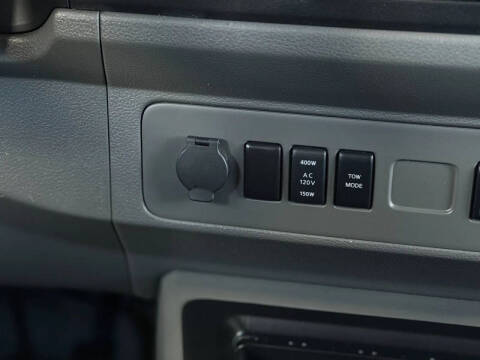 2016 Nissan NV 3500 HD SV