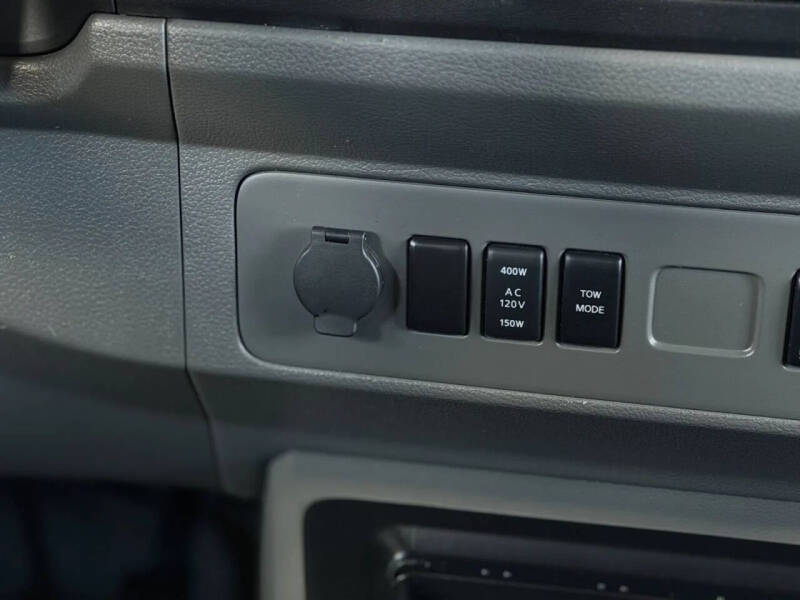 2016 Nissan NV 3500 HD SV