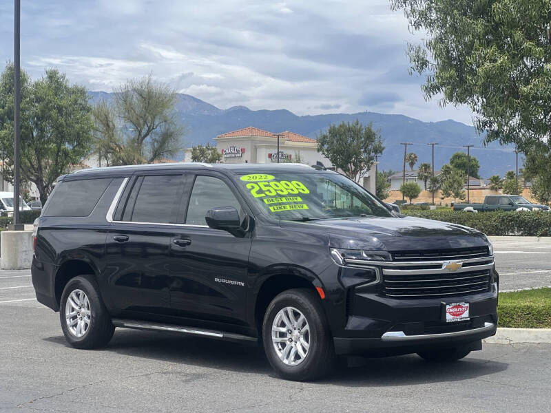 2022 Chevrolet Suburban LT