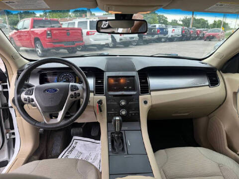 2014 Ford Taurus SEL