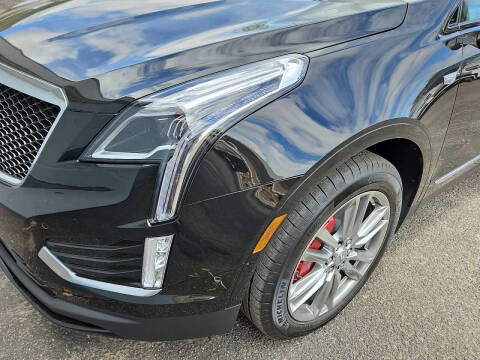 2025 Cadillac XT5 Sport