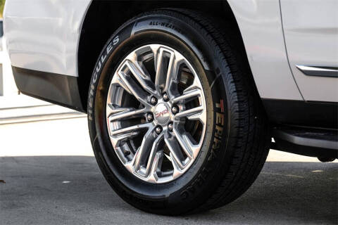 2021 GMC Yukon XL SLT