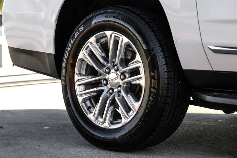 2021 GMC Yukon XL SLT