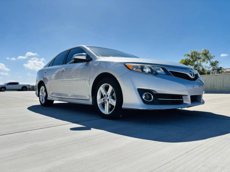 2014 Toyota Camry SE