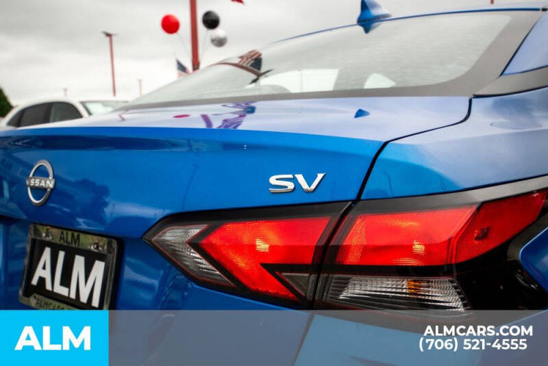 2023 Nissan Versa SV