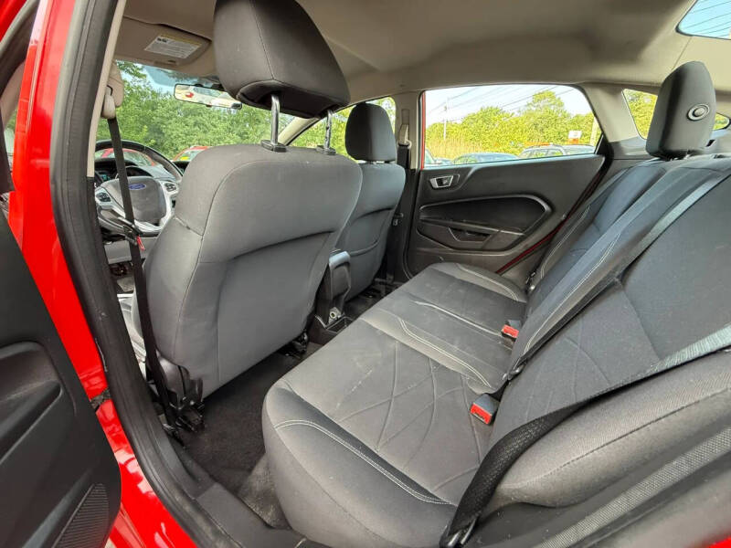 2014 Ford Fiesta SE