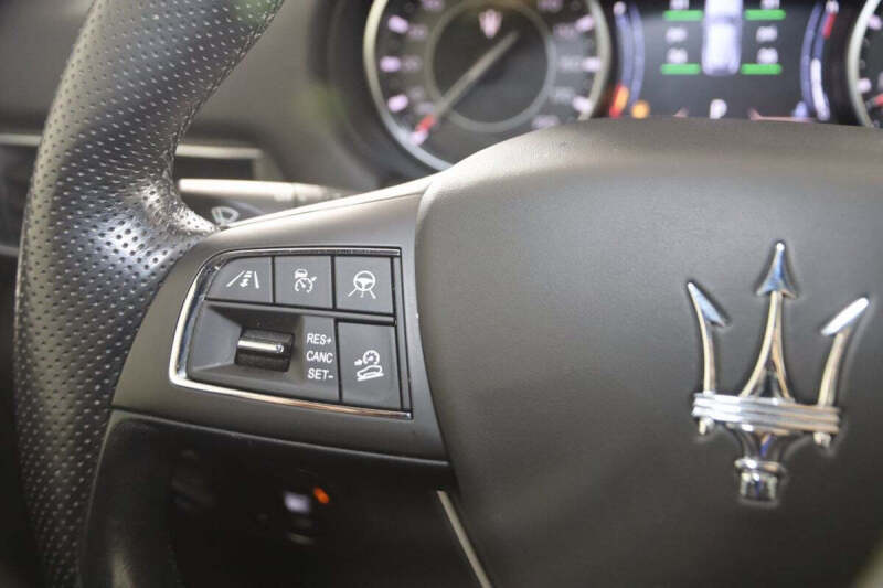 2022 Maserati Levante Modena